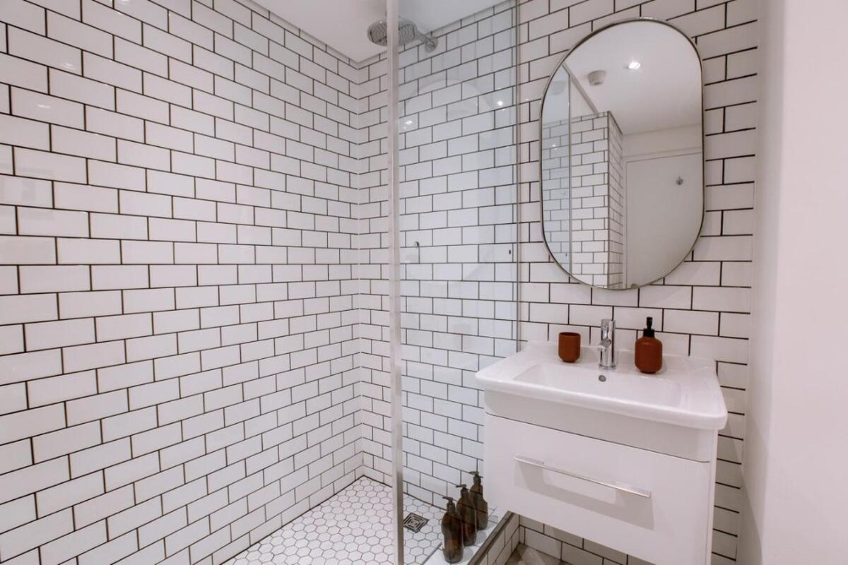 Stylish, Modern, Walk To Restaurants And Cbd Apartment Cape Town Luaran gambar