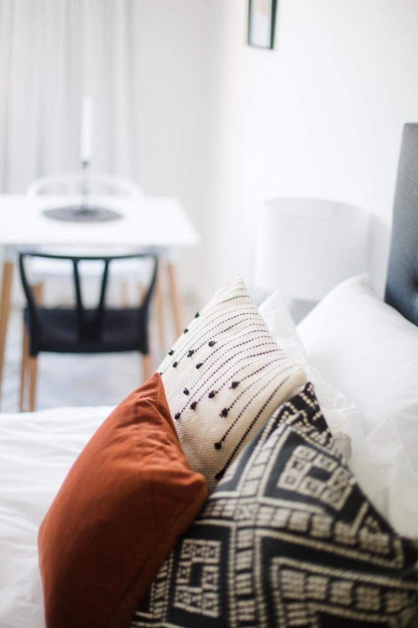 Stylish, Modern, Walk To Restaurants And Cbd Apartment Cape Town Luaran gambar